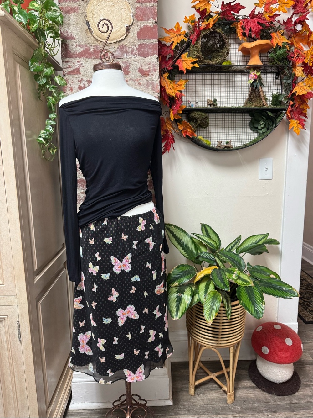 True Vintage Y2K Butterfly Polka Dot Midi Skirt